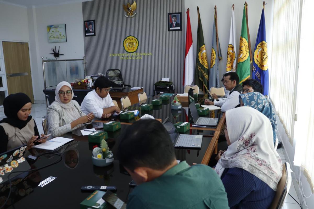 Diskusi persiapan pelaksanaan KKN Universitas Perjuangan Tasikmalaya